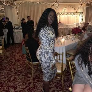 Meet your Posher, Nakia